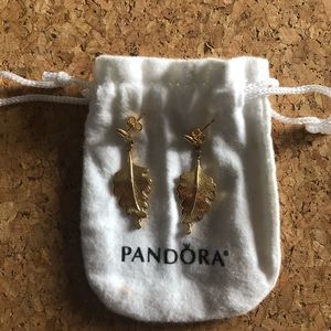 limited edition Pandora Shine Oak Leaf Earrings